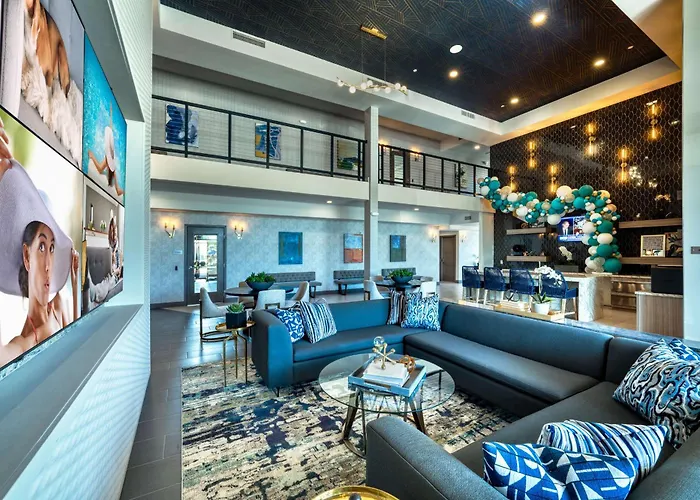 Cozysuites At Cuvee Apartment Glendale