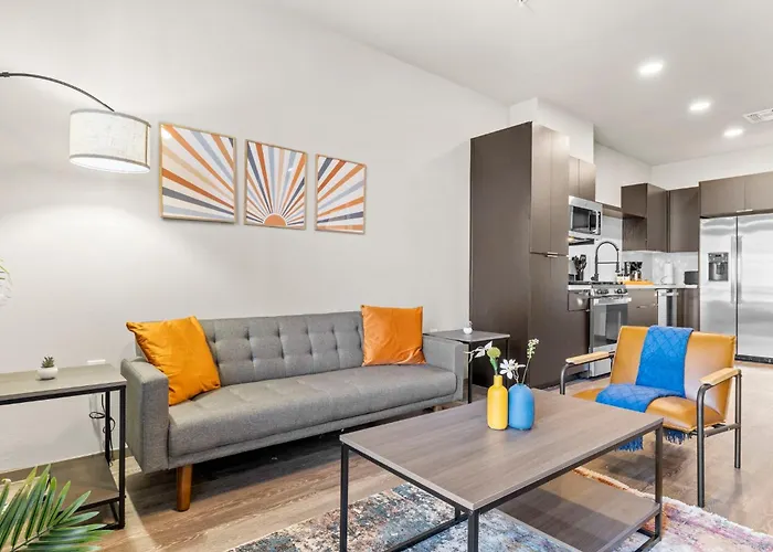 Cozysuites At Cuvee Apartment *